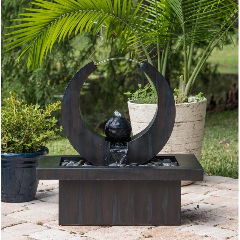 https://tgop.com.au/wp-content/uploads/2020/12/MCLST139MetalFountainwithLight-Crescent-Moon.jpg