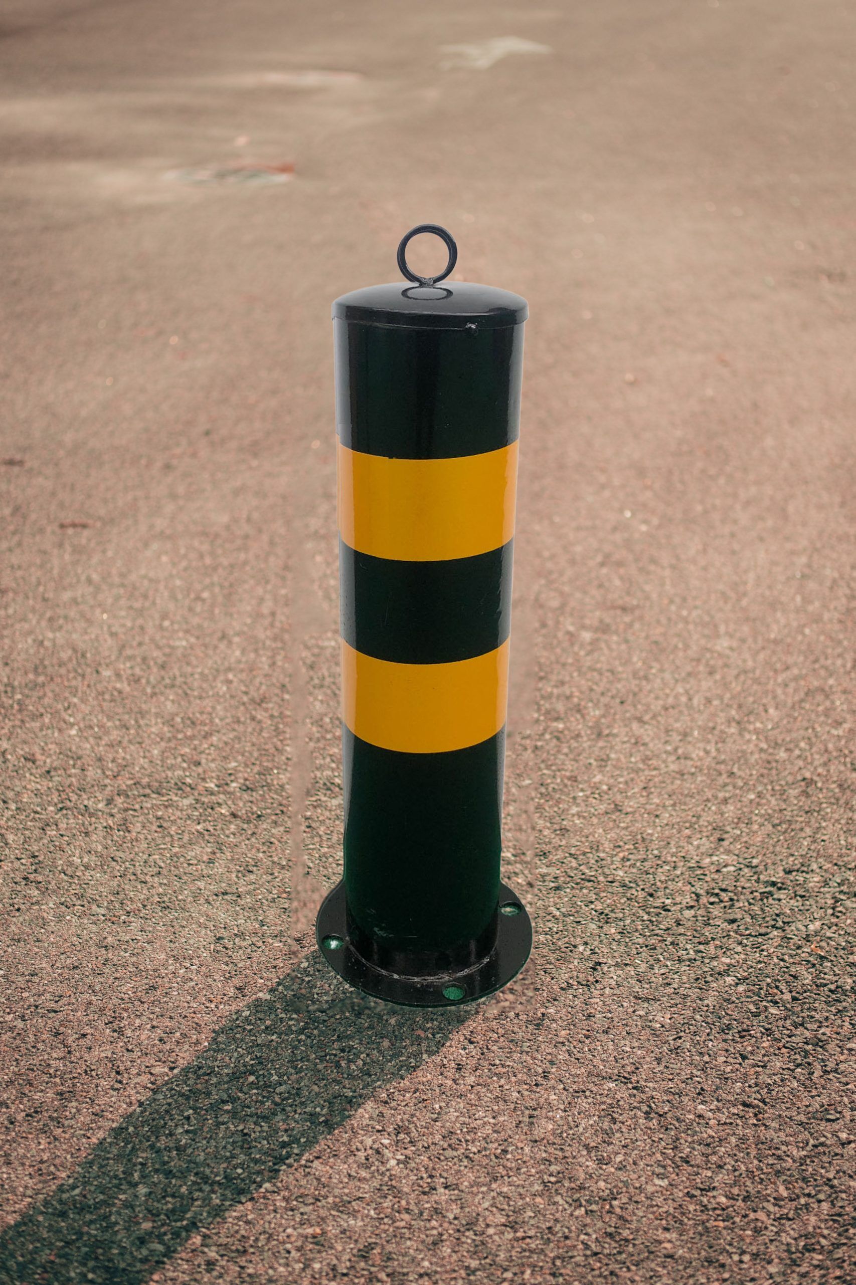 Bollard Surface Mount 50cm High * 11.4cm Thick for Garage Car Parks Warehouses - Image 2